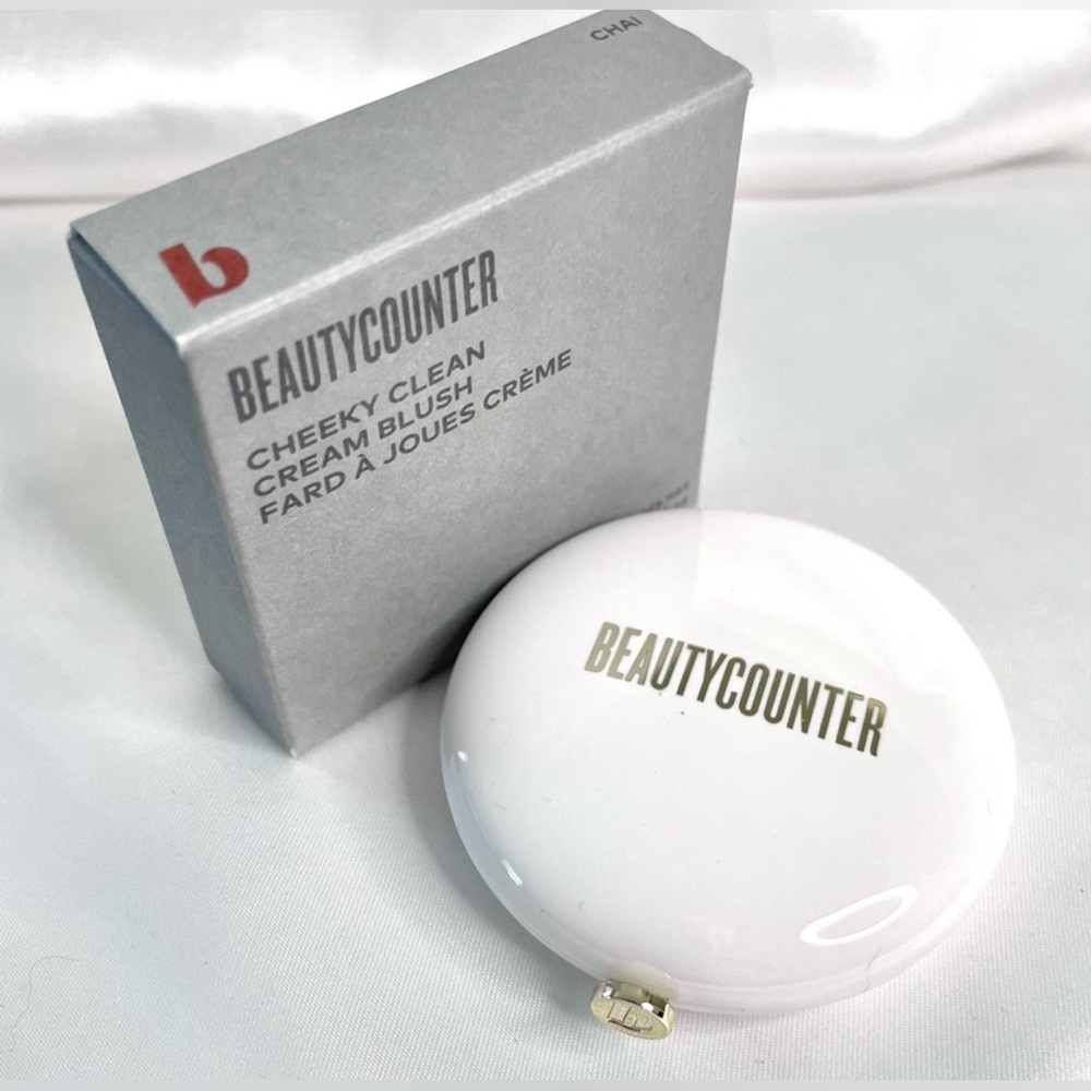 NIB Beautycounter Cheeky Clean Blush in Chai - Picture 3 of 3